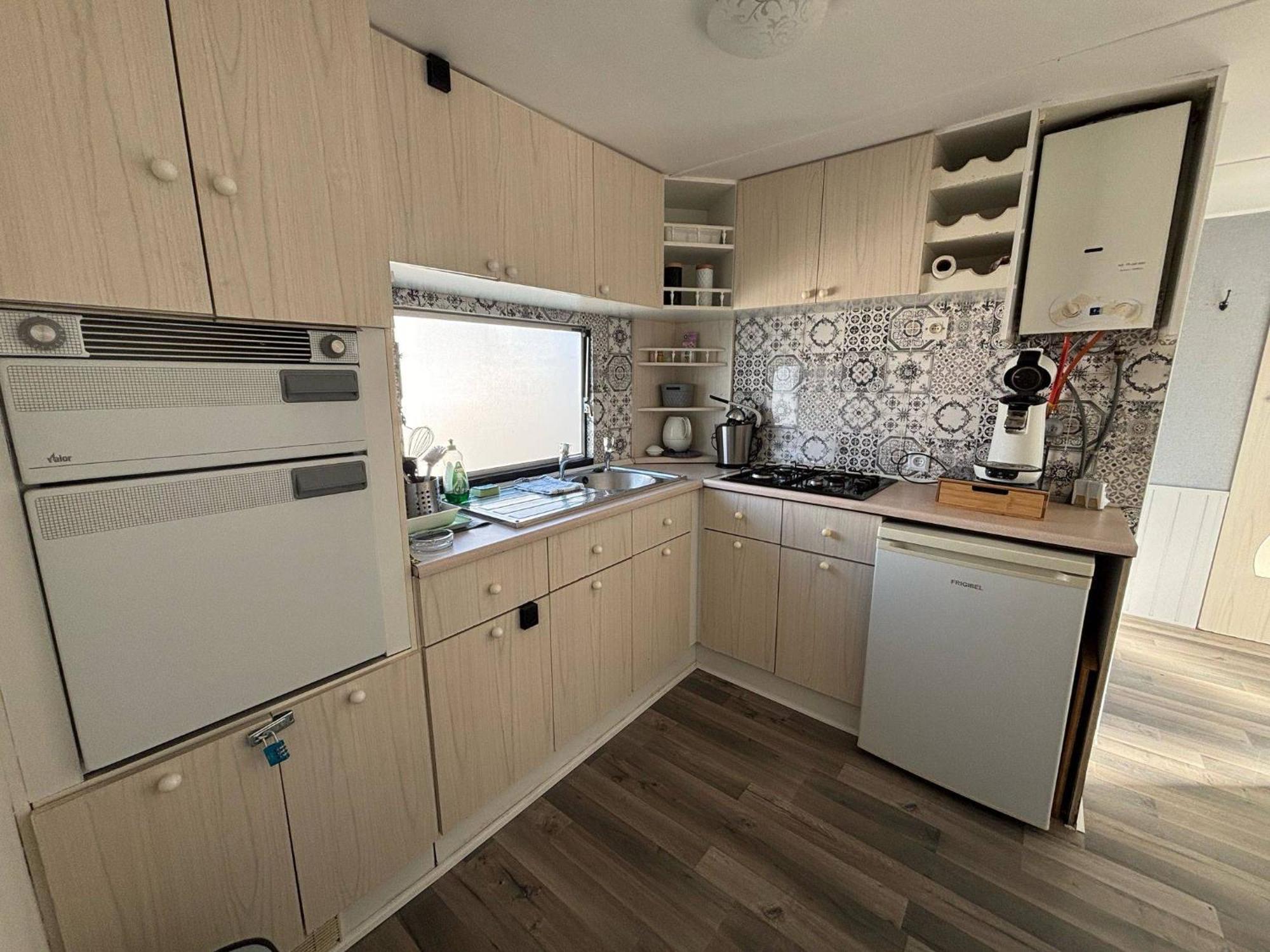 Mobile Home Au Camping New Vennepark Harendijk 外观 照片